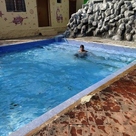 Nisarg Shrushti Farmhouse Hotel Pune Eksteriør billede