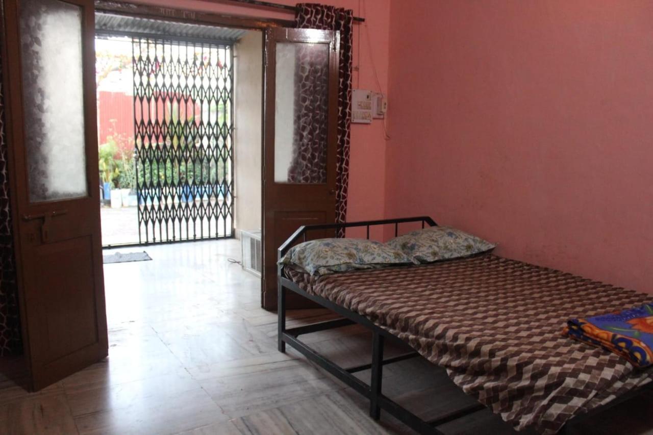 Nisarg Shrushti Farmhouse Hotel Pune Eksteriør billede